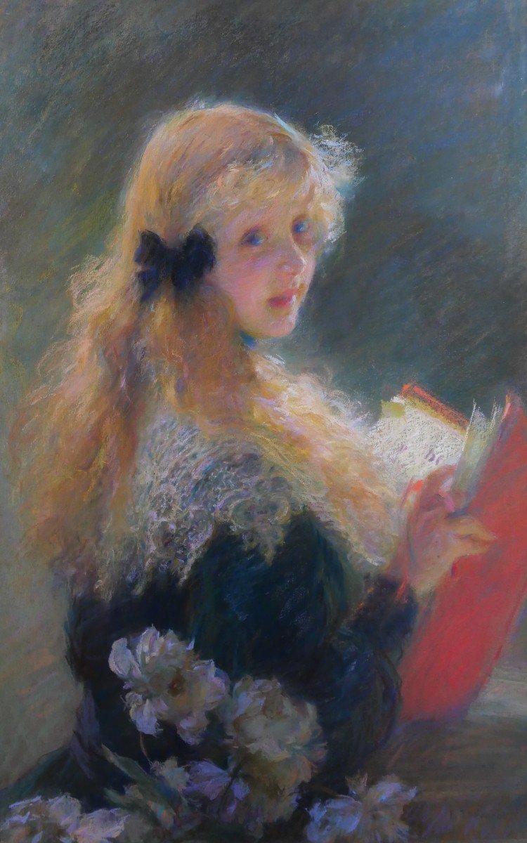 François THEVENOT 1856-1943 Portrait de jeune femme au livre rouge, grand pastel, vers 1880-90