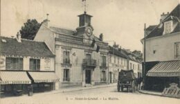 Une image contenant plein air, fenêtre, ciel, bâtiment Description générée automatiquement