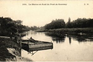 La Marne Rive Droite en aval du pont1905