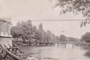 pont pieton provisoirejuillet 1940 07081940